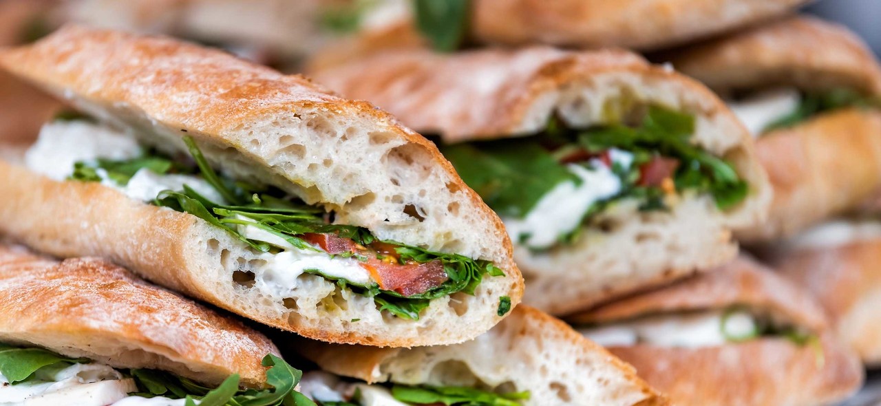 Sandwiches-Nahaufnahme-sst-1255372015-lowres-2500x1153-1280x590.jpg